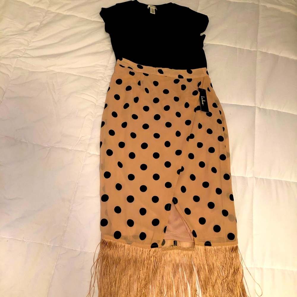 NWT Lulu’s polka dot pencil skirt
